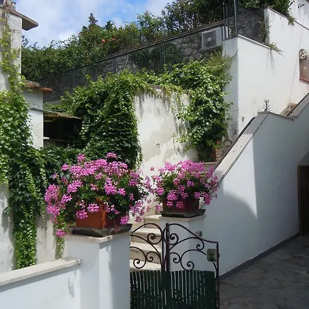 Сasa de vacaciones Mary's House *